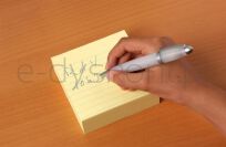 Post-It  Karteczki Samoprzylepne W Linie (675-Yl), 100X100Mm, 1X300 Kart., Żółte - 4
