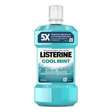 Listerine Płyn Do Płukania Jamy Ustnej  Coolmint 500 Ml