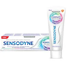 Sensodyne Kompletna Ochrona + pasta do zębów wybielająca z fluorem 75 ml