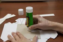 Scotch Klej Biurowy Biały, W Sztyfcie, W Display'U, 40G - 3