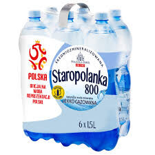 Staropolanka 800 Woda lekko gazowana 1,5lDRS SK